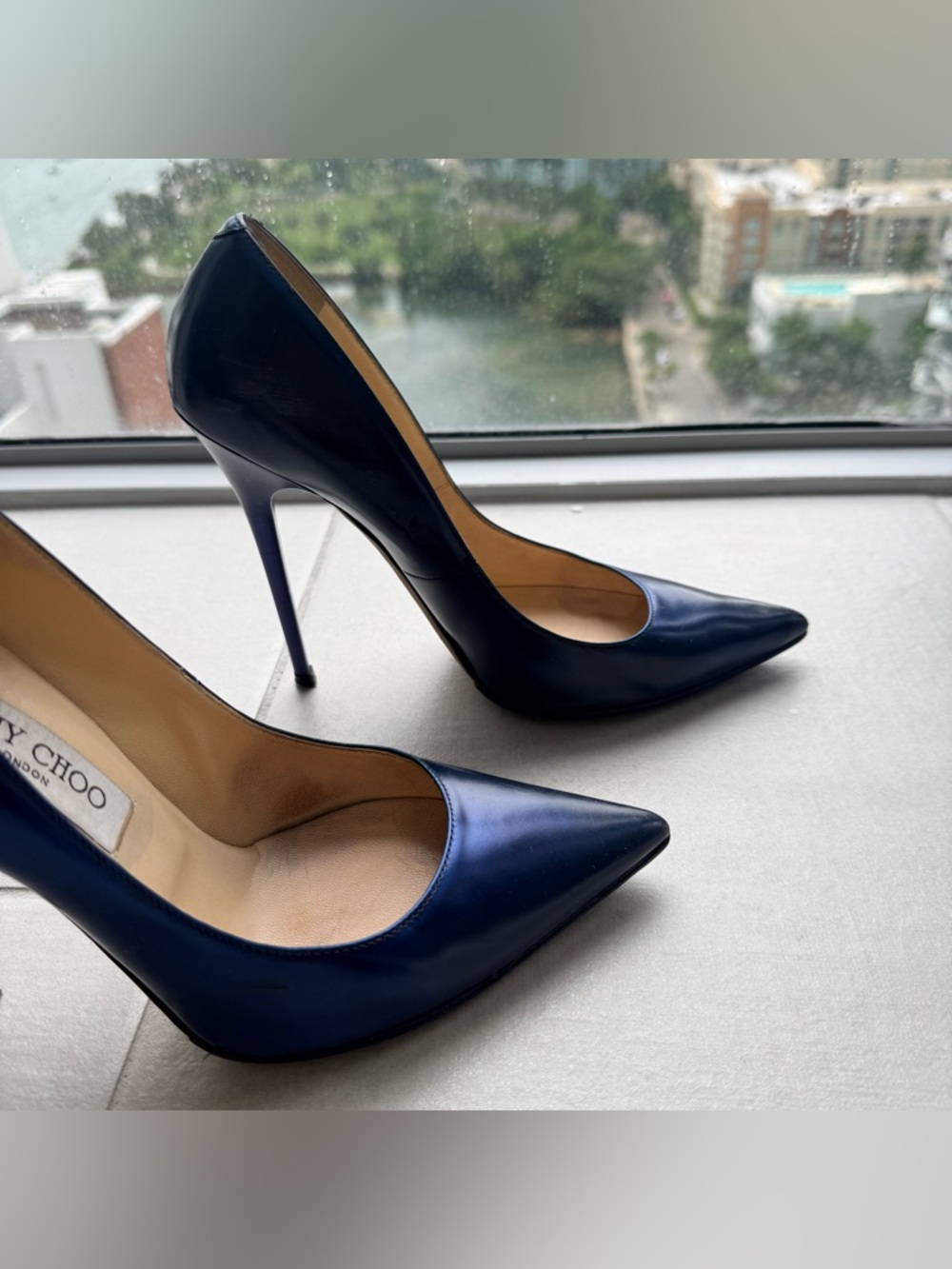 Jimmy Choo Classic Pumps – Navy Blue Leather 38 size